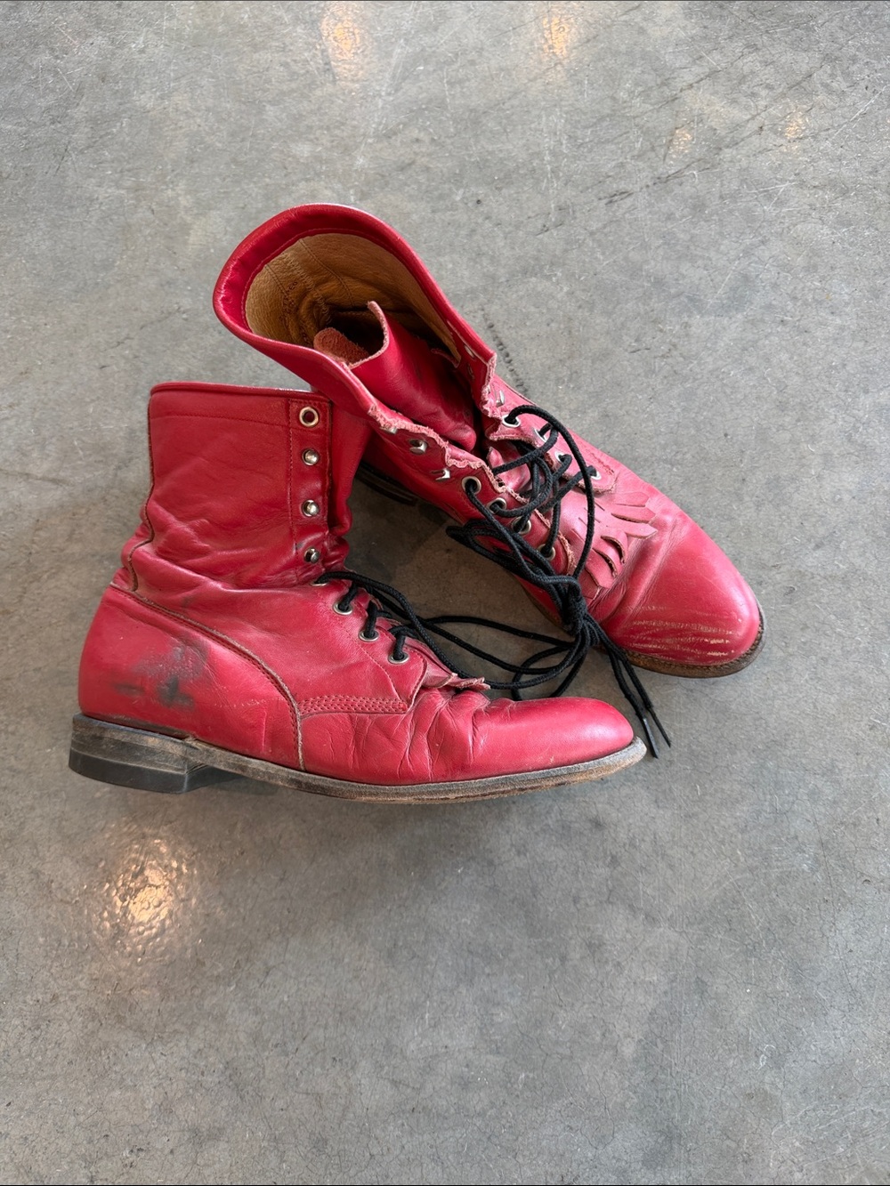 Women’s red leather Justin boots